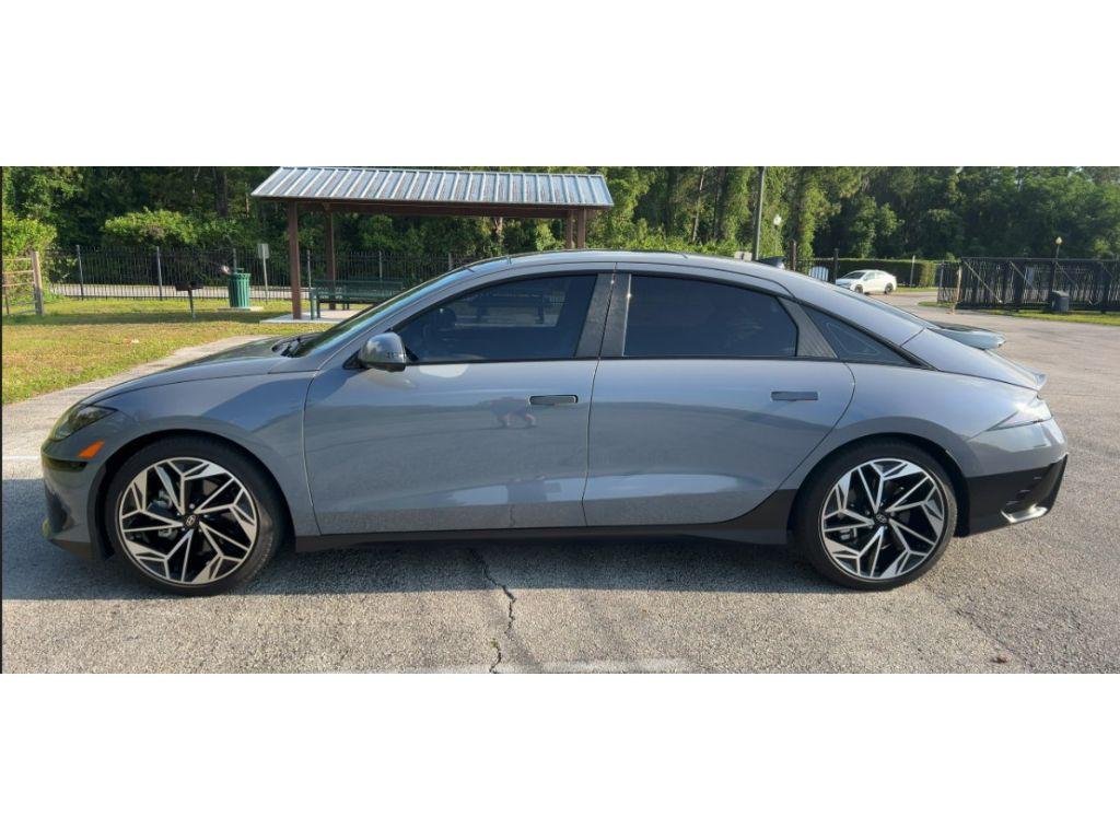 hyundai ioniq 6 2023 KMHM54AA2PA022633 image hyundai ioniq 6 2023 KMHM54AA2PA022633 image